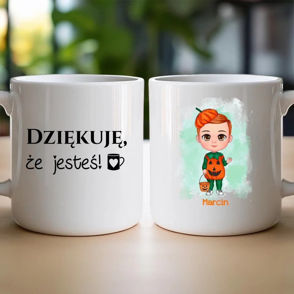 Personalizowany kubek na Halloween "Dziecko w kostiumie, Dynia"