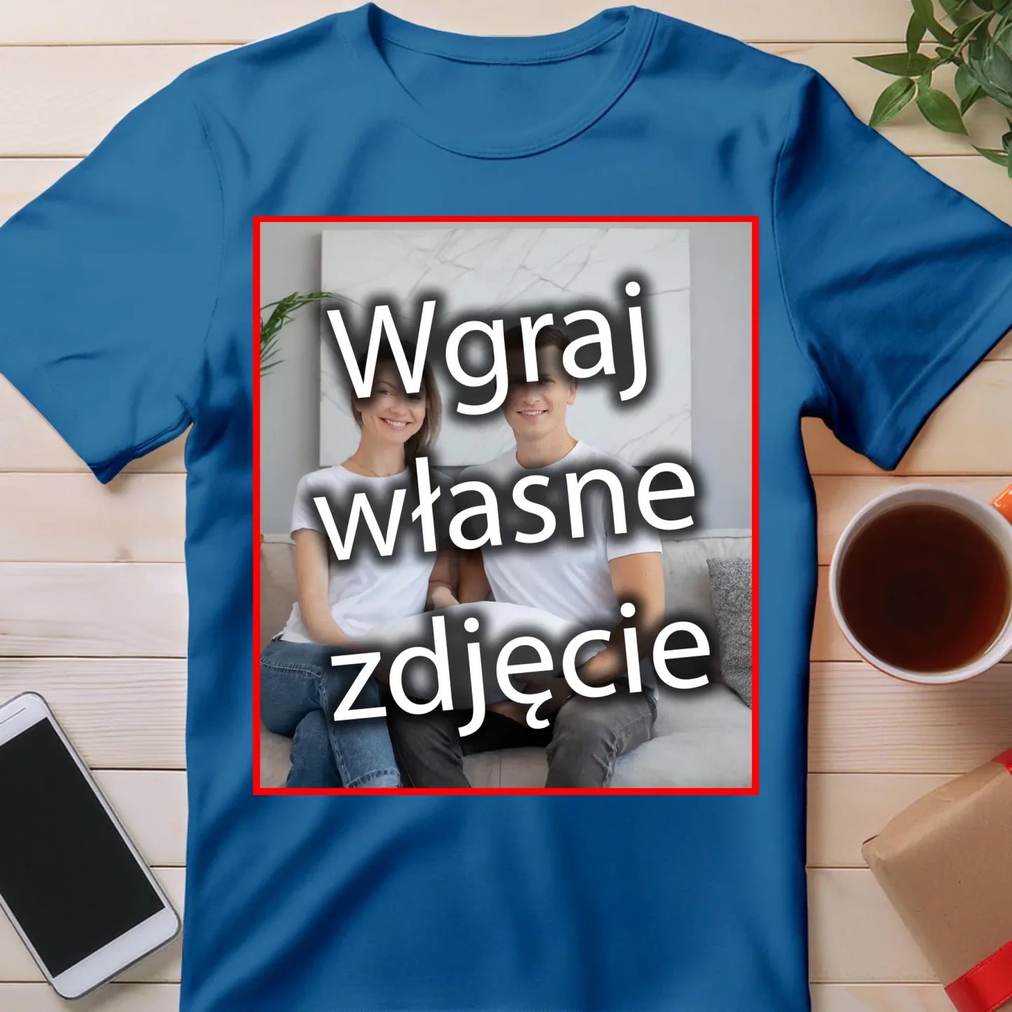 2024.06.13_T-SHIRT_LEŻĄCA.10_NIEBIESKI