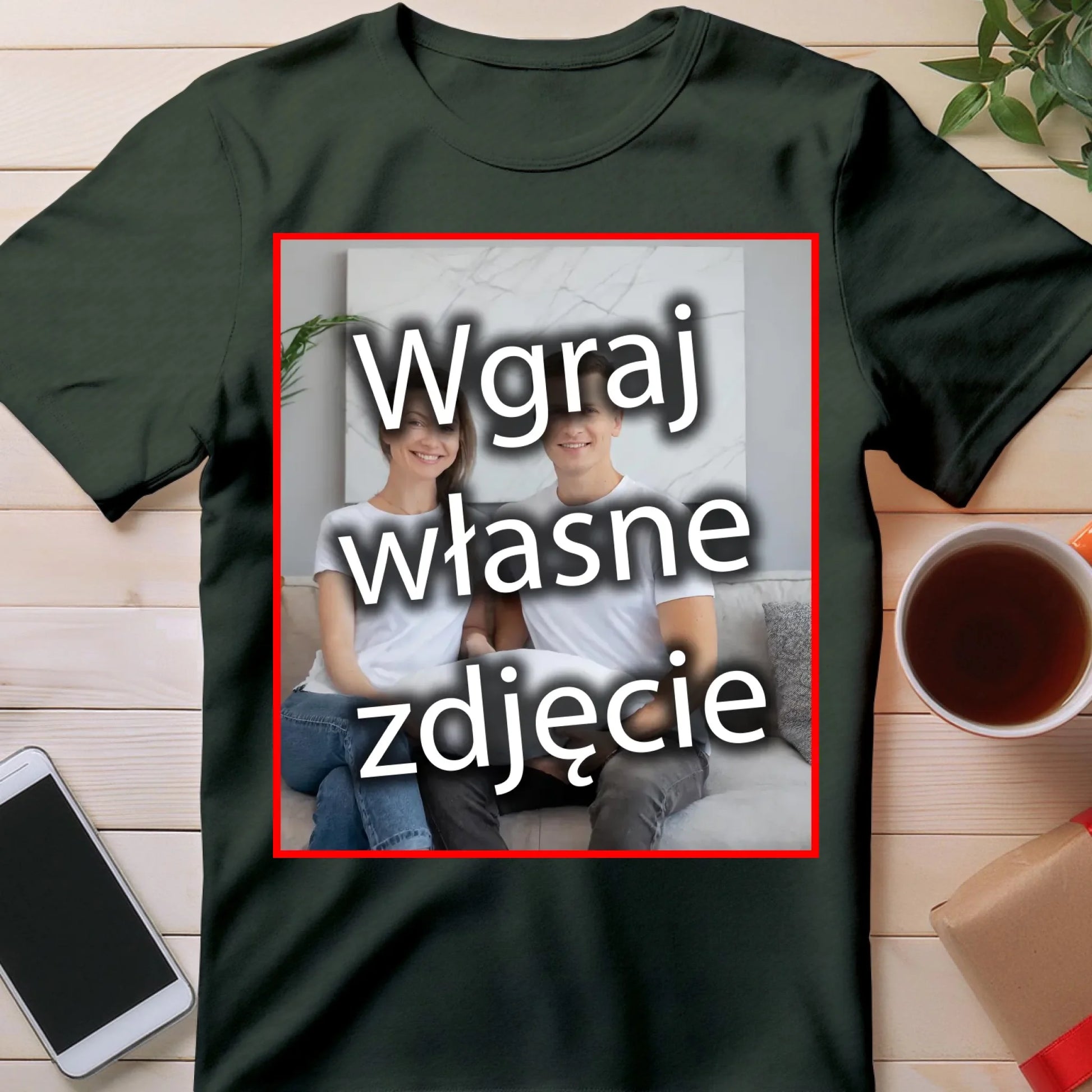 2024.06.13_T-SHIRT_LEŻĄCA.10_UBRAN_KHAKI