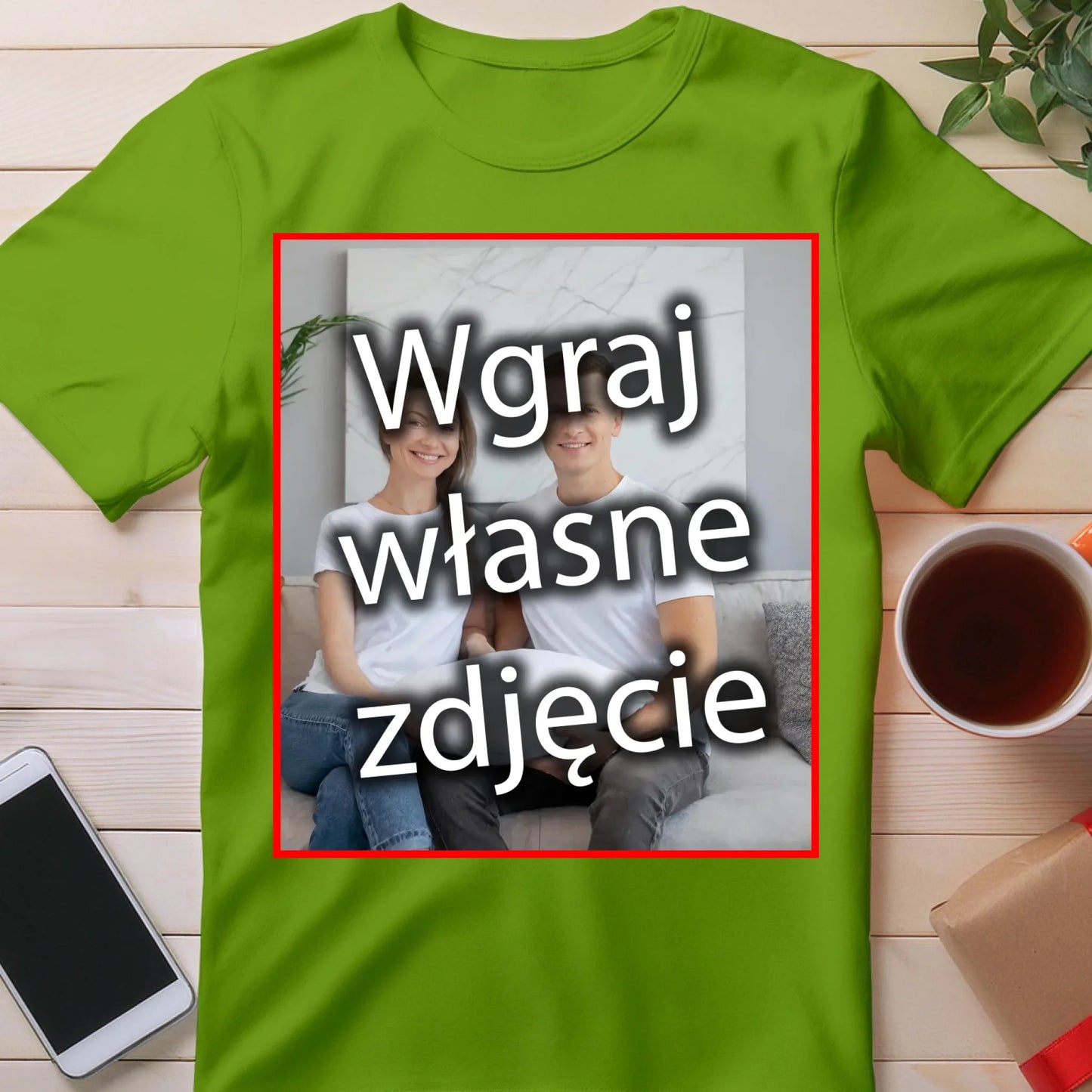 2024.06.13_T-SHIRT_LEŻĄCA.10_ZIELONY