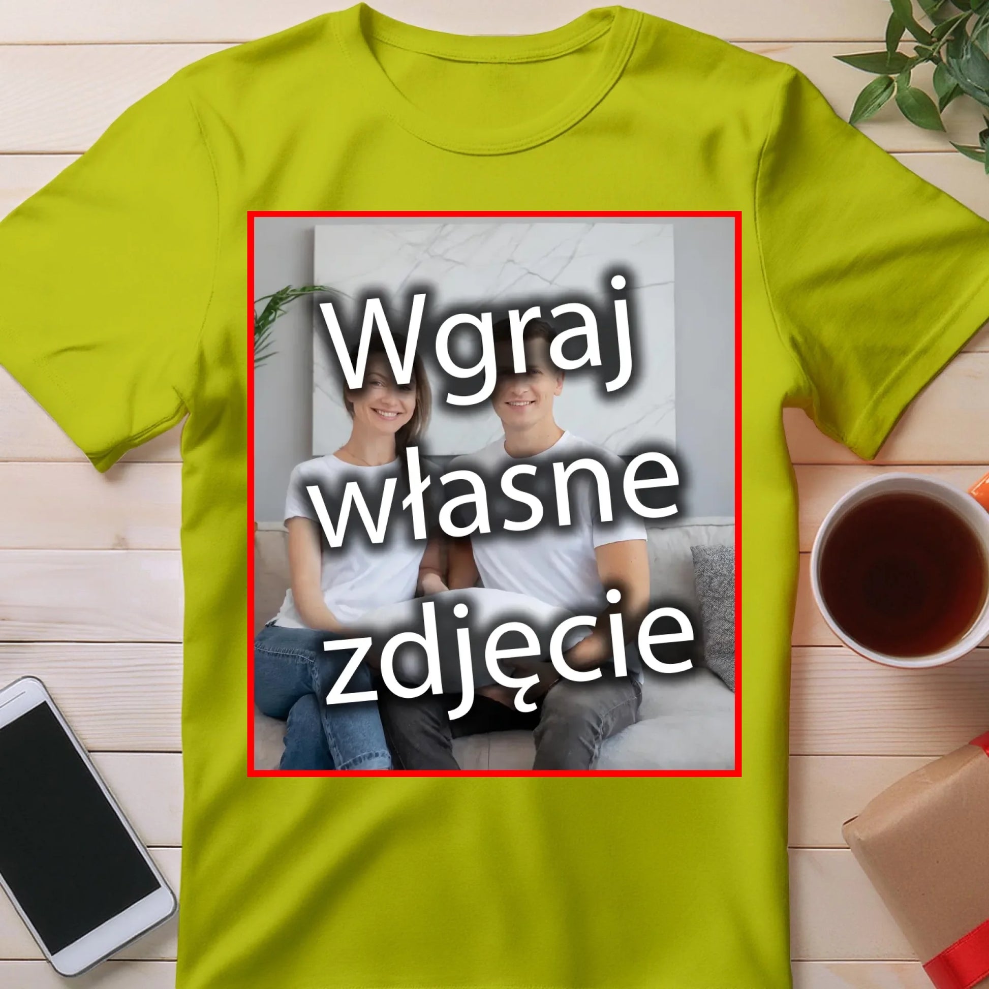 2024.06.13_T-SHIRT_LEŻĄCA.10_PIXEL_LIME