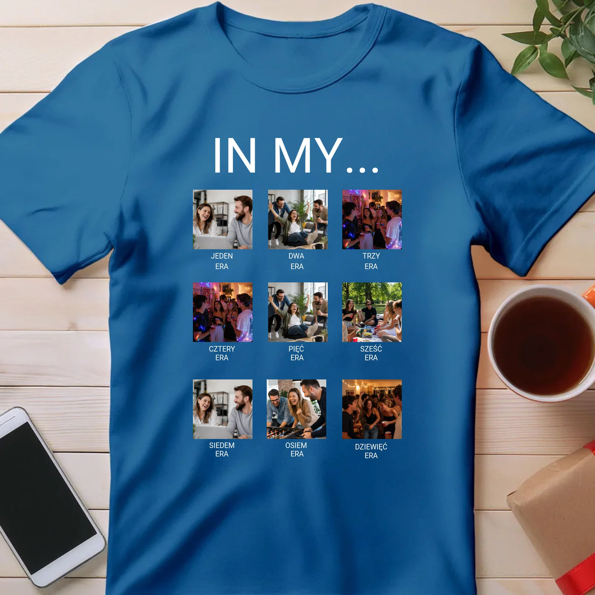 2024.06.13_T-SHIRT_LEŻĄCA.10_NIEBIESKI