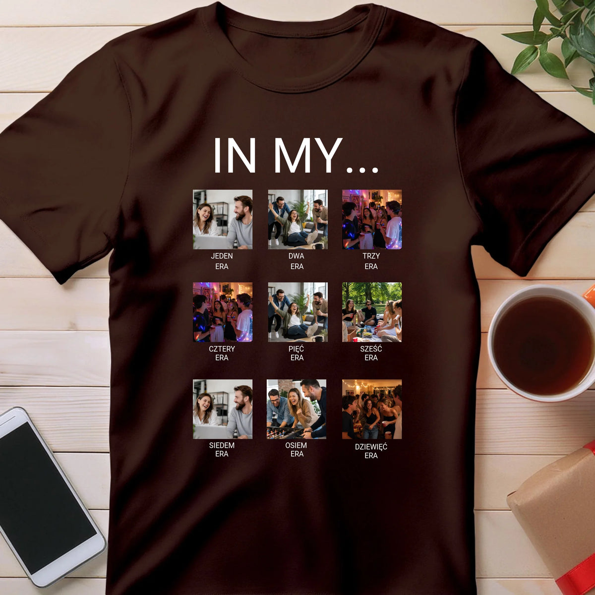 2024.06.13_T-SHIRT_LEŻĄCA.10_BRĄZOWA